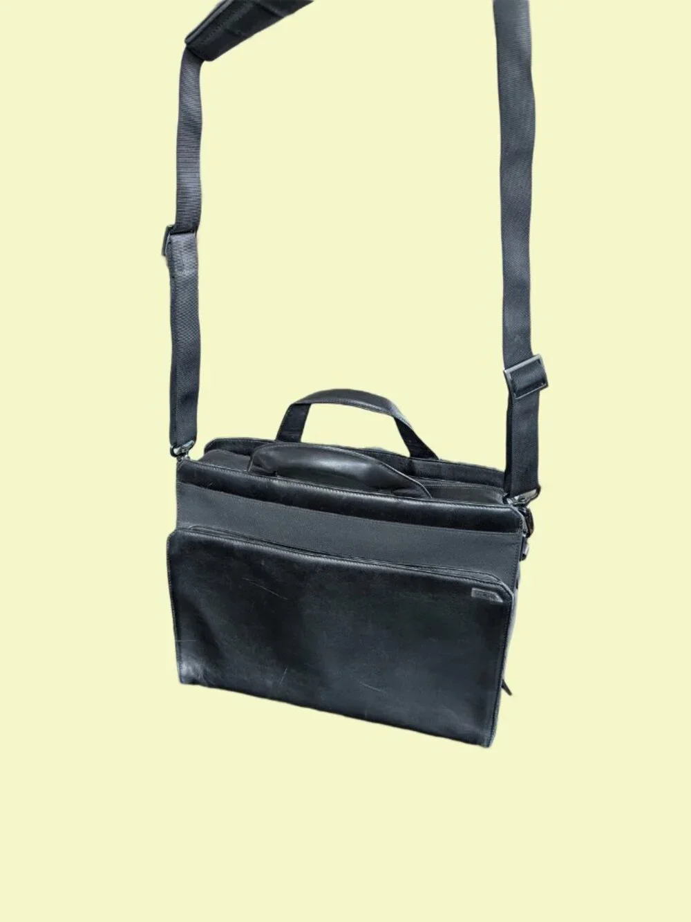 Tumi Leather & Nylon - Vintage Laptop Briefcase - Fits 10